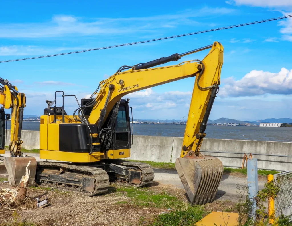 工事現場のショベルカーを撮影した画像